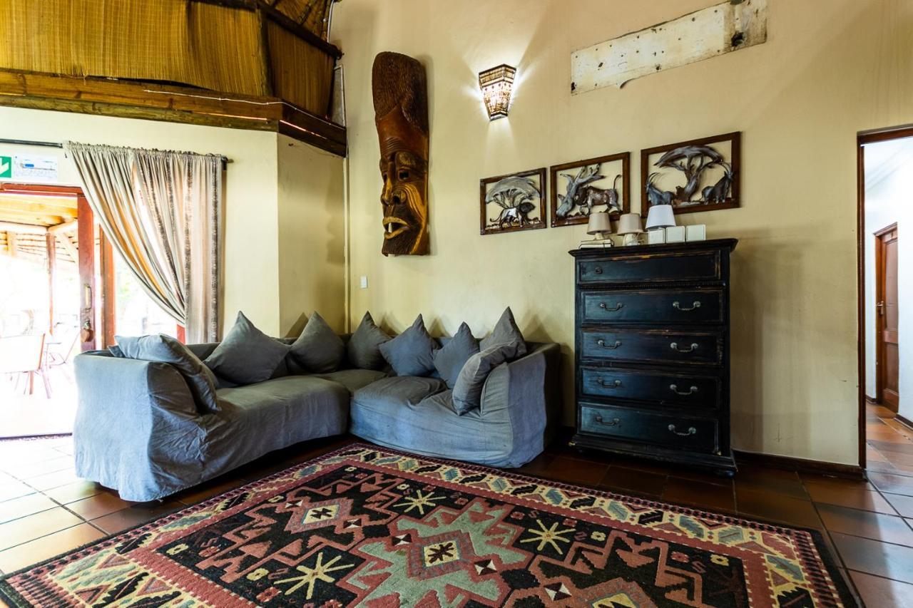 Nyathi Lodge Richards Bay Exteriör bild