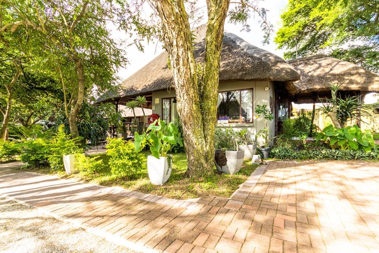Nyathi Lodge Richards Bay Exteriör bild