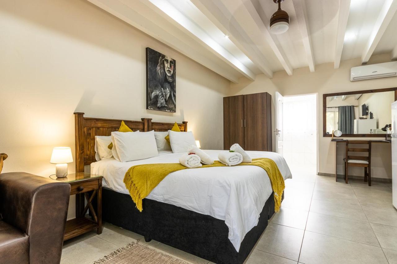 Nyathi Lodge Richards Bay Exteriör bild