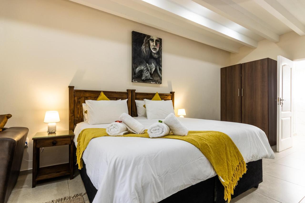 Nyathi Lodge Richards Bay Exteriör bild